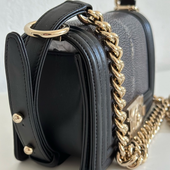 Chanel - Small Boy Bag - Stingray - Picture 3 of 8